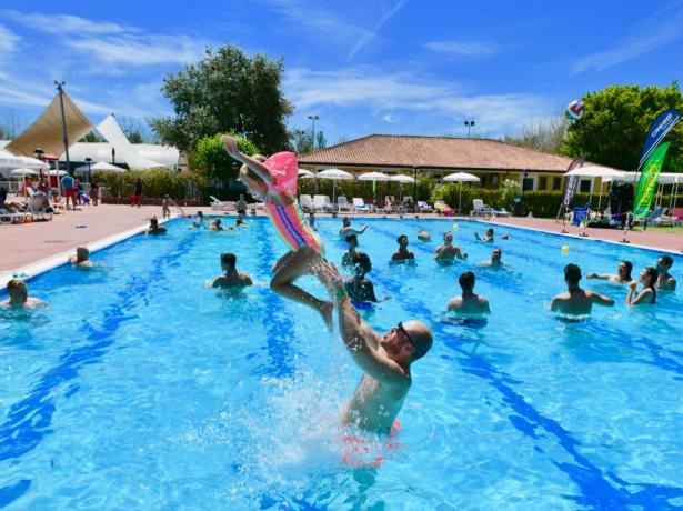 villaggiobarricata de angebot-fuer-wochenenden-feriendorf-mit-5-sternen-po-delta-park 015